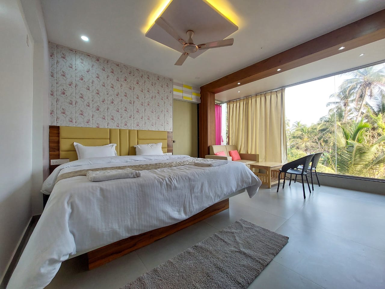 Executive premium room